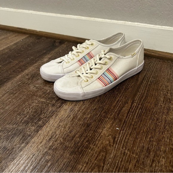 Keds Classic White Canvas Sneakers - Picture 2 of 6
